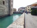 Dateiname=Sirmione_63.jpg
Dateigröße=130KB
Abmessungen: 799x600
hinzugefügt am: 12. Juni 2012 Sirmione_63.jpg