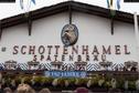 Dateiname=Oktoberfest_052.jpg
Dateigröße=269KB
Abmessungen: 1349x900
hinzugefügt am: 23. September 2018 Oktoberfest_052.jpg