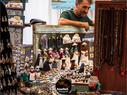 Dateiname=HippyMarketLasDaliasIbiza_094.jpg
Dateigröße=343KB
Abmessungen: 1199x900
hinzugefügt am: 07. August 2019 HippyMarketLasDaliasIbiza_094.jpg