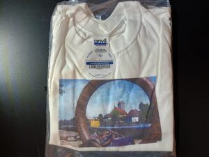 schloss aarwangen von fotohaefeli fotografiert und als sujet auf ein weisses anvil tshirt gedruckt