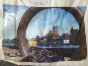 aareblick durch einen pontonierring, fotohaefeli, tshirt, schloss aarwangen
